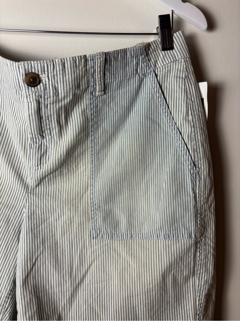 NWT GAP Light Blue and White Striped Women's Bermuda Shorts, size 14 - Picture 2 of 11